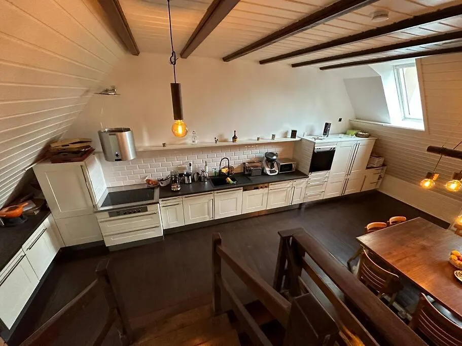 Gasthof Hotel Historisches Bauernhaus Hamburg - Historic Farmhouse In Hamburg