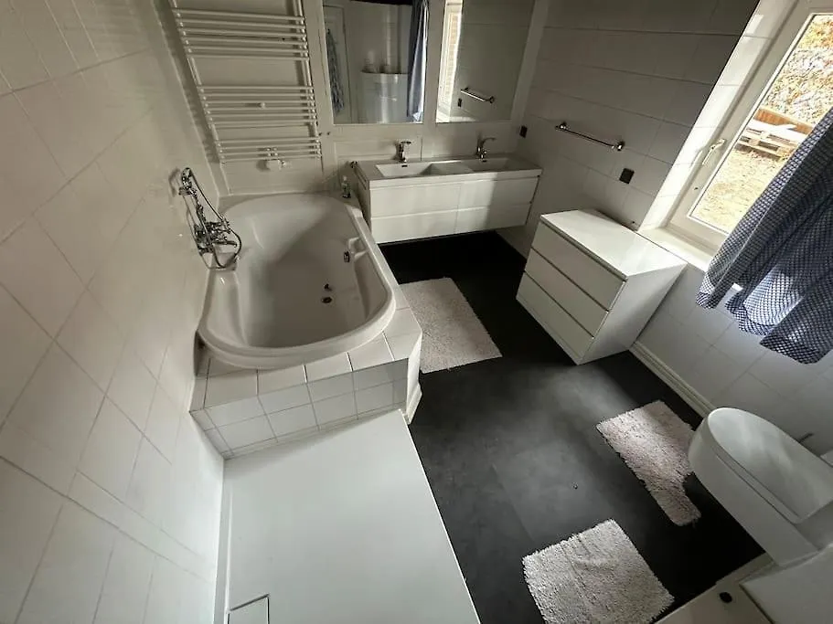 Hotel Historisches Bauernhaus Hamburg - Historic Farmhouse In Hamburg Gasthof