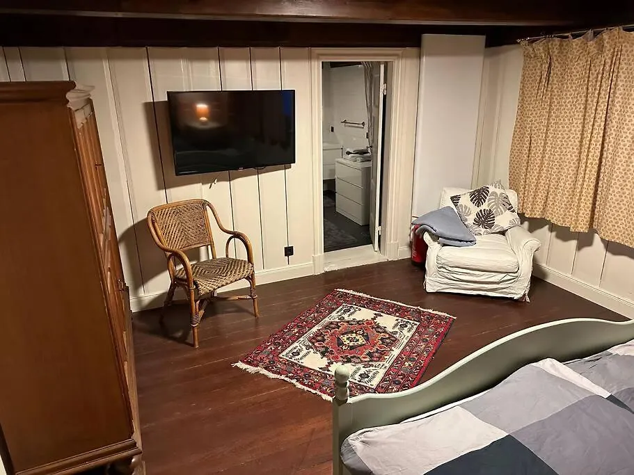 Historisches Bauernhaus Hamburg - Historic Farmhouse In Hamburg Hotel Germany